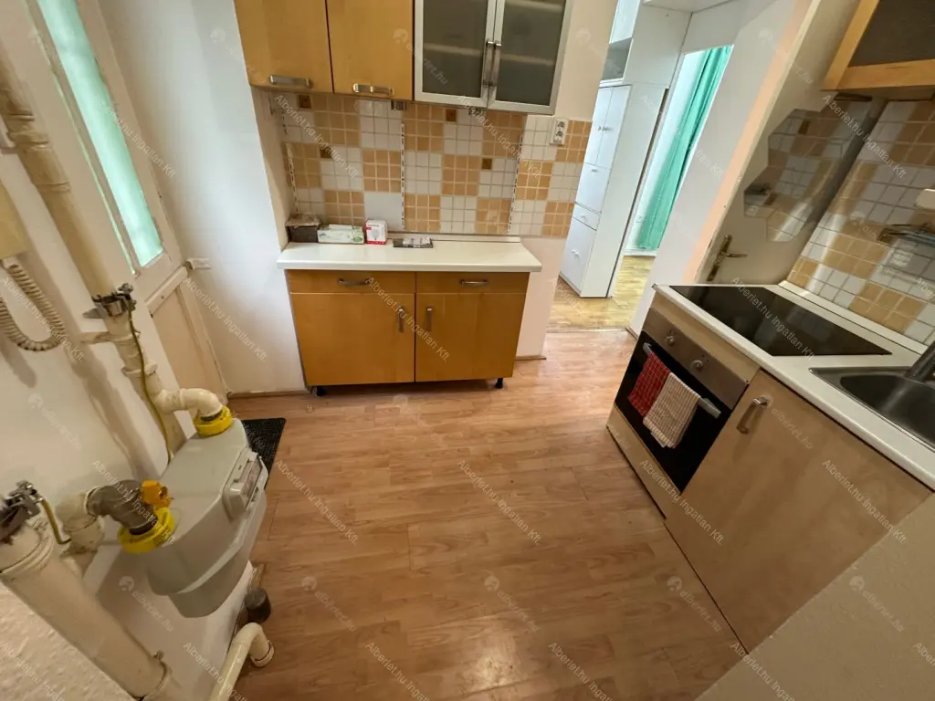 Kiadó albérlet 200000 Ft/hó áron: Budapest, VI. kerület  Kmety György utca. Mérete: 39 nm, 1 szobás | Alberlet.hu - 6651746