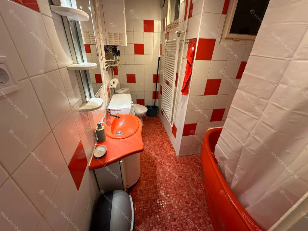 Kiadó albérlet 200000 Ft/hó áron: Budapest, VI. kerület  Kmety György utca. Mérete: 39 nm, 1 szobás | Alberlet.hu - 6651749