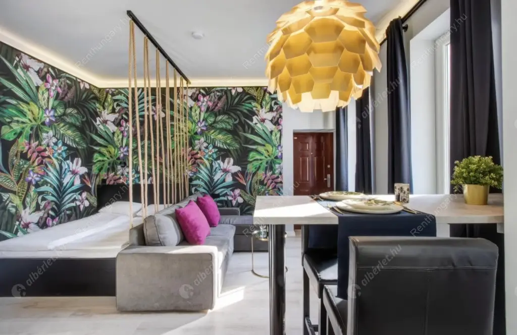 Kiadó albérlet 235000 Ft/hó áron: Budapest, VI. kerület  Lázár utca. Mérete: 28 nm, 1 szobás | Alberlet.hu - 6630924