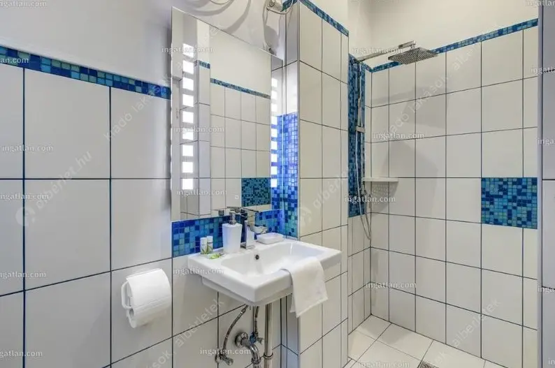 Kiadó albérlet 185000 Ft/hó áron: Budapest, VI. kerület  Lázár utca. Mérete: 28 nm, 1 szobás | Alberlet.hu - 6634558