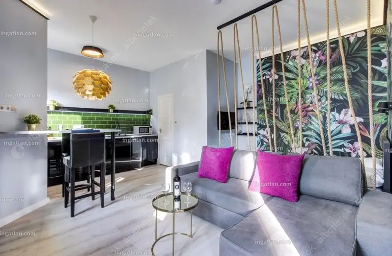 Kiadó albérlet 185000 Ft/hó áron: Budapest, VI. kerület  Lázár utca. Mérete: 28 nm, 1 szobás | Alberlet.hu - 6634565