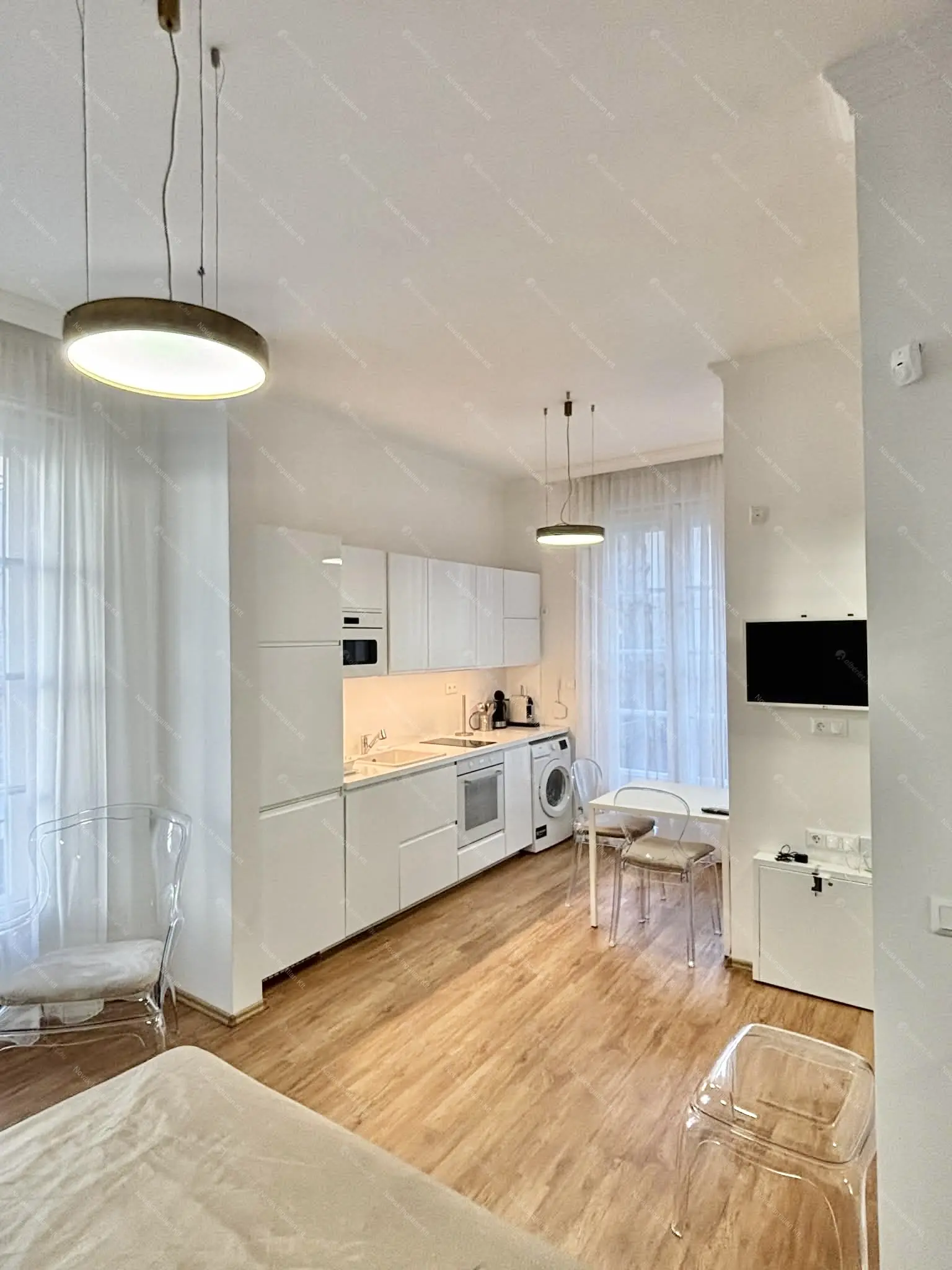 Kiadó albérlet 220000 Ft/hó áron: Budapest, VI. kerület  Lendvay utca. Mérete: 26 nm, 1 szobás | Alberlet.hu - 6668107