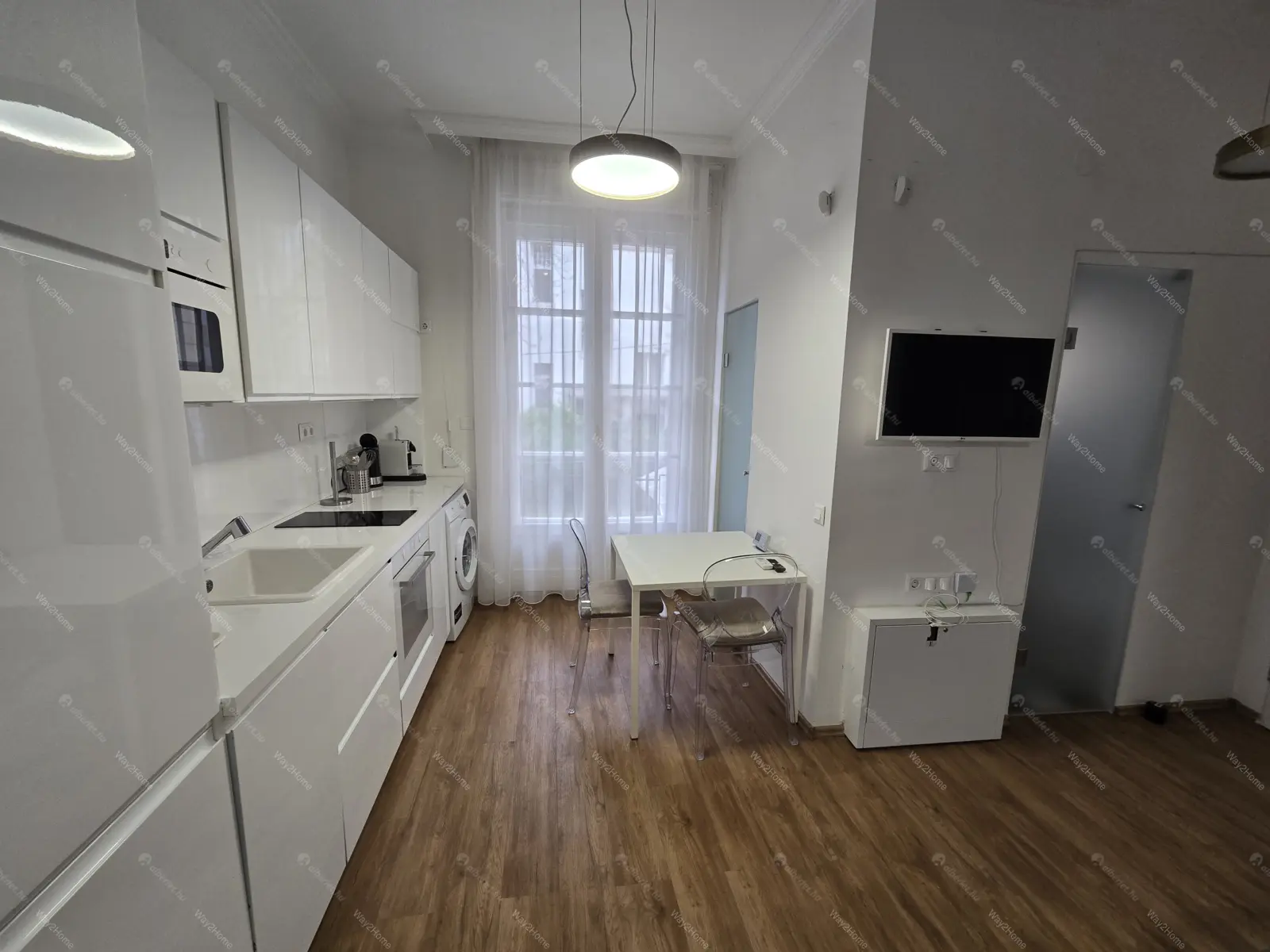 Kiadó albérlet 215000 Ft/hó áron: Budapest, VI. kerület  Lendvay utca. Mérete: 26 nm, 1 szobás | Alberlet.hu - 6688620