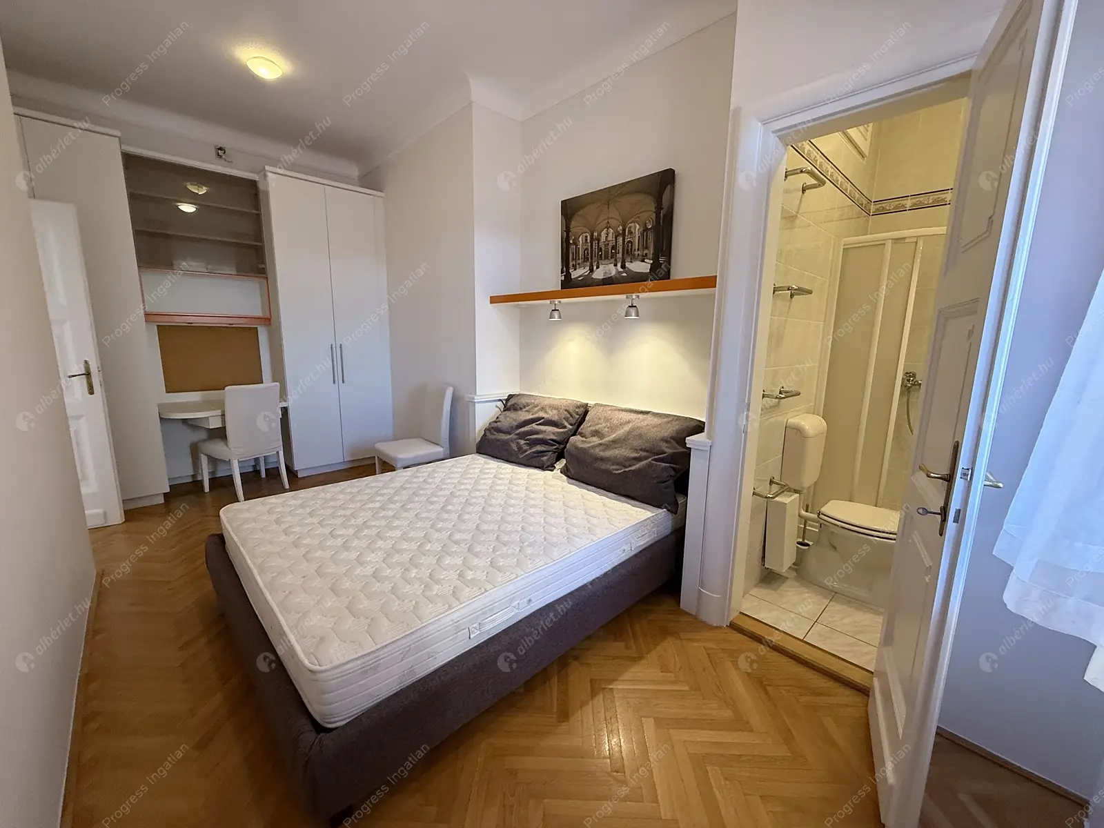 Kiadó albérlet 764000 Ft/hó áron: Budapest, VI. kerület  Liszt Ferenc tér. Mérete: 104 nm, 3 szobás | Alberlet.hu - 6601733