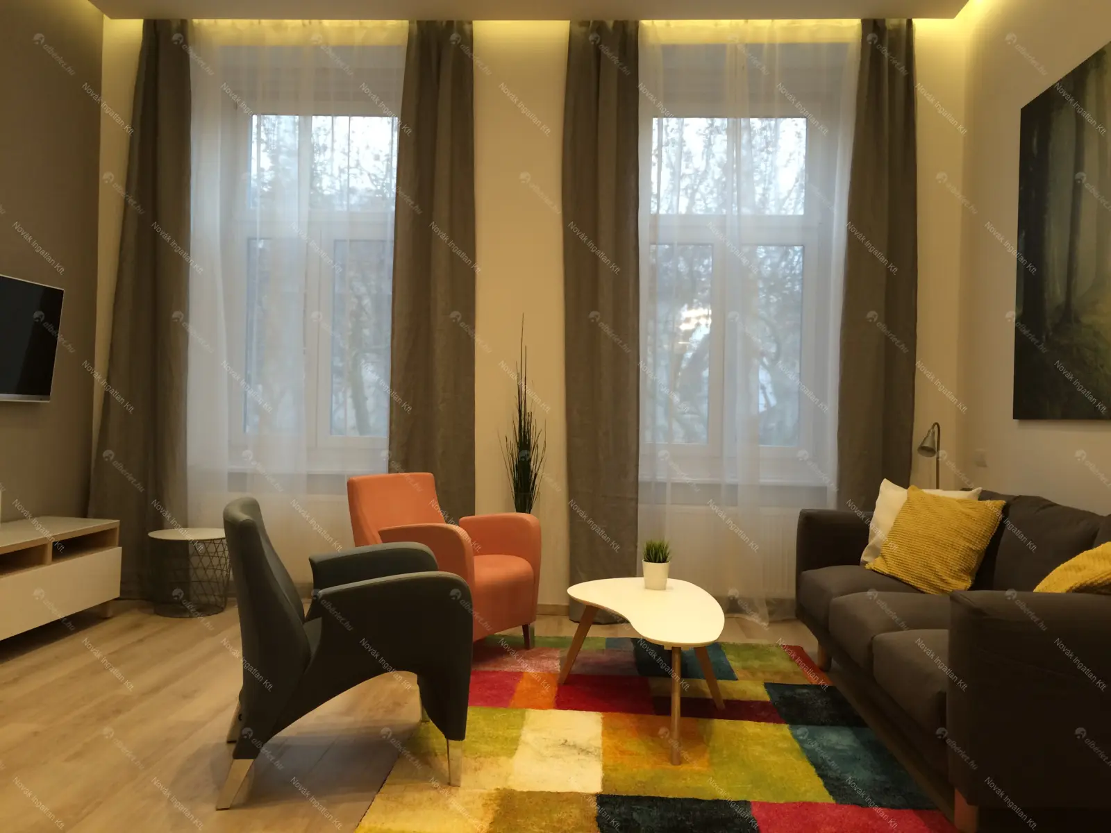 Kiadó albérlet 375000 Ft/hó áron: Budapest, VI. kerület  Liszt Ferenc tér. Mérete: 55 nm, 2 szobás | Alberlet.hu - 6671141