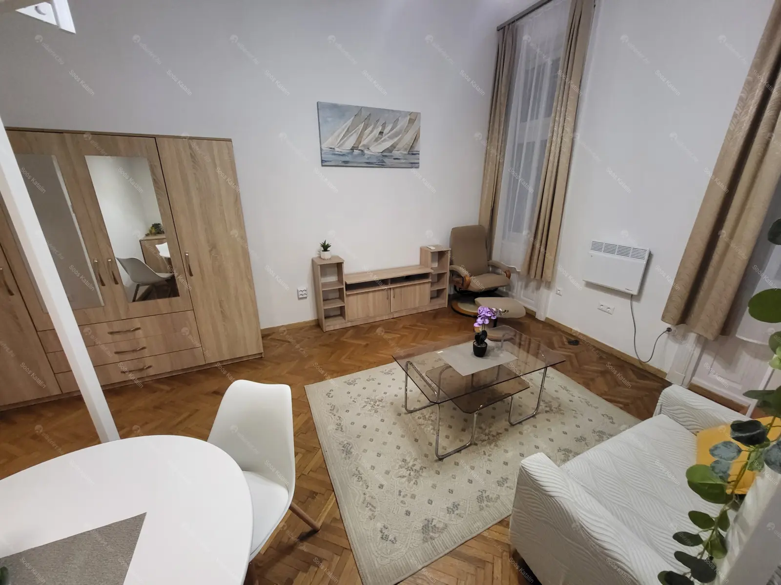 Kiadó albérlet 250000 Ft/hó áron: Budapest, VI. kerület  Lovag utca. Mérete: 38 nm, 1 szobás | Alberlet.hu - 6656714