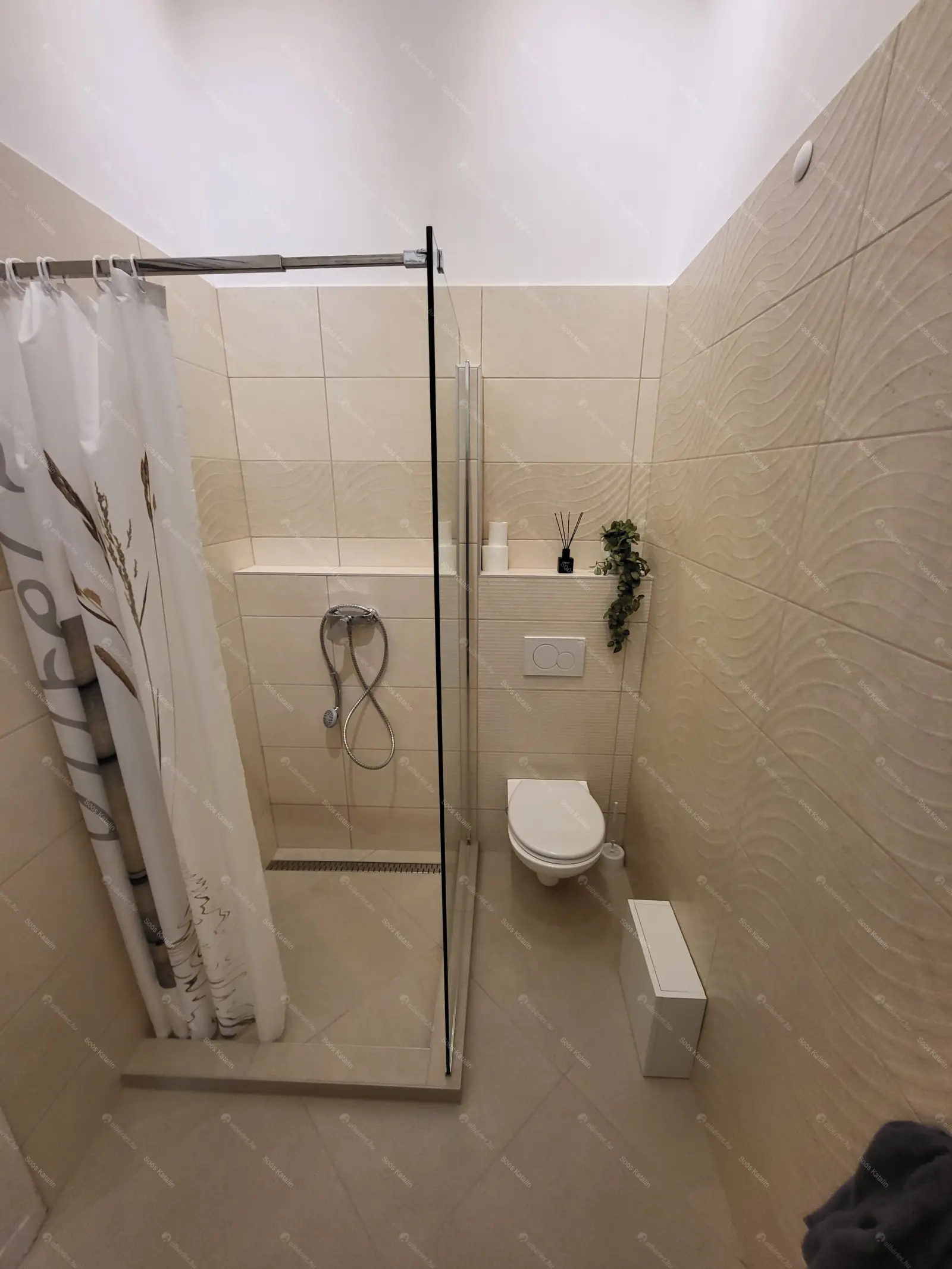 Kiadó albérlet 250000 Ft/hó áron: Budapest, VI. kerület  Lovag utca. Mérete: 38 nm, 1 szobás | Alberlet.hu - 6656719