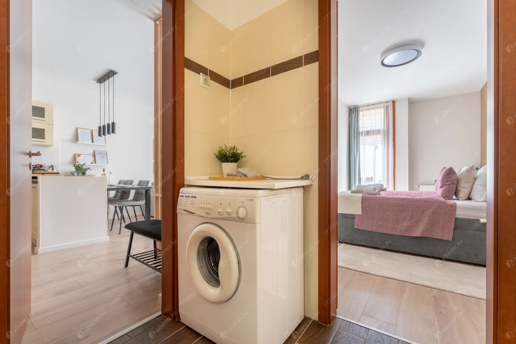 Kiadó albérlet 300000 Ft/hó áron: Budapest, VI. kerület  Lovag utca. Mérete: 49 nm, 2 szobás | Alberlet.hu - 6608461