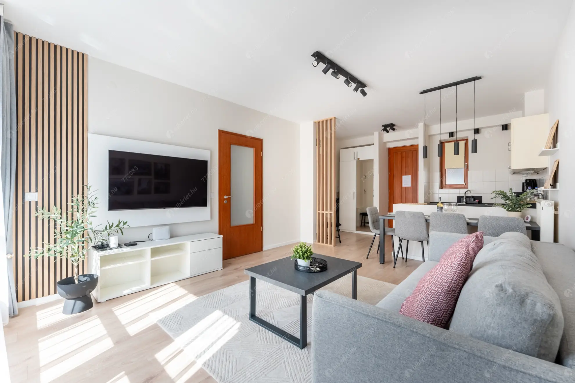 Kiadó albérlet 300000 Ft/hó áron: Budapest, VI. kerület  Lovag utca. Mérete: 49 nm, 2 szobás | Alberlet.hu - 6608464