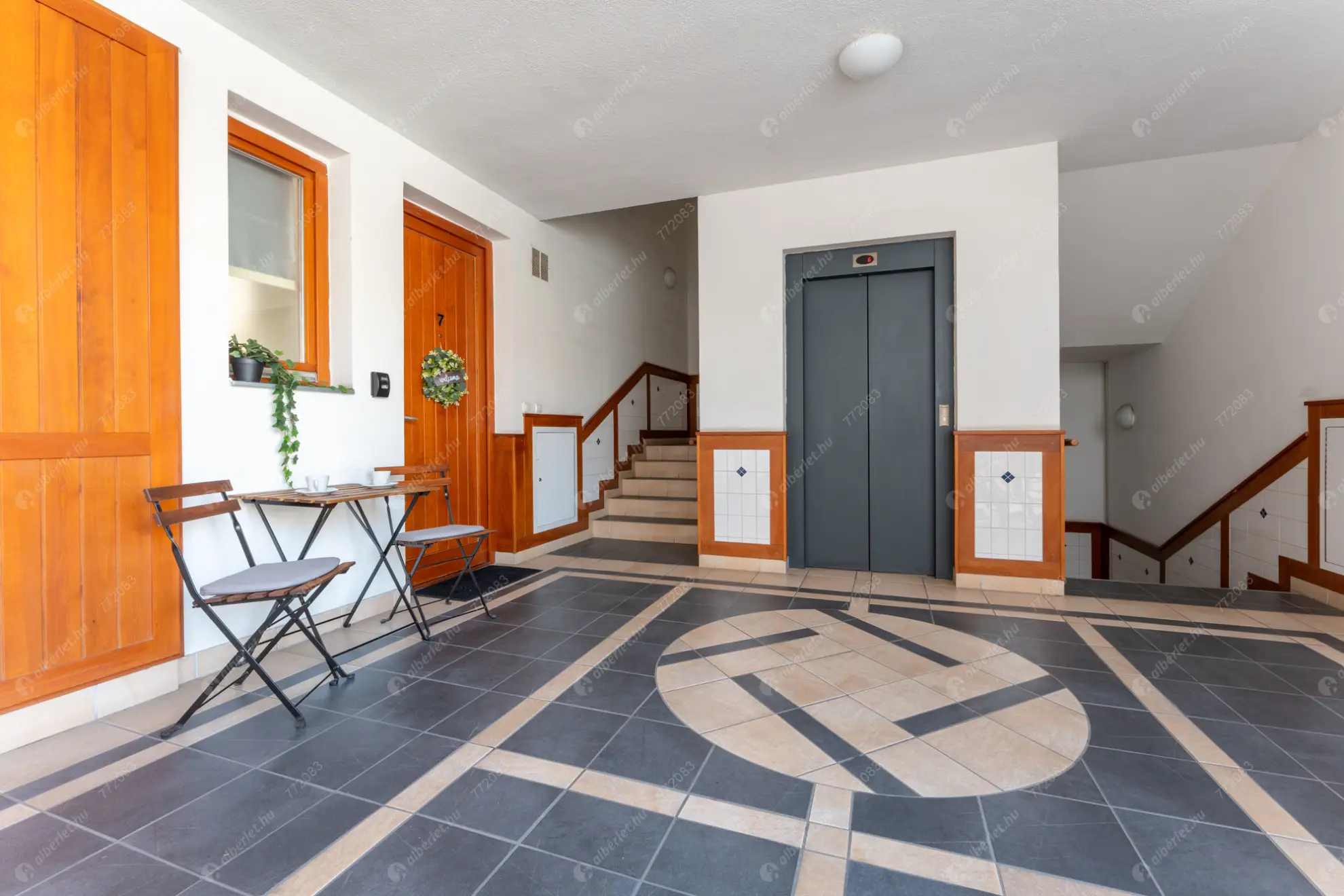 Kiadó albérlet 300000 Ft/hó áron: Budapest, VI. kerület  Lovag utca. Mérete: 49 nm, 2 szobás | Alberlet.hu - 6608473