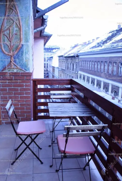 Kiadó albérlet 270000 Ft/hó áron: Budapest, VI. kerület  Lovag utca. Mérete: 50 nm, 1 szobás | Alberlet.hu - 6632529