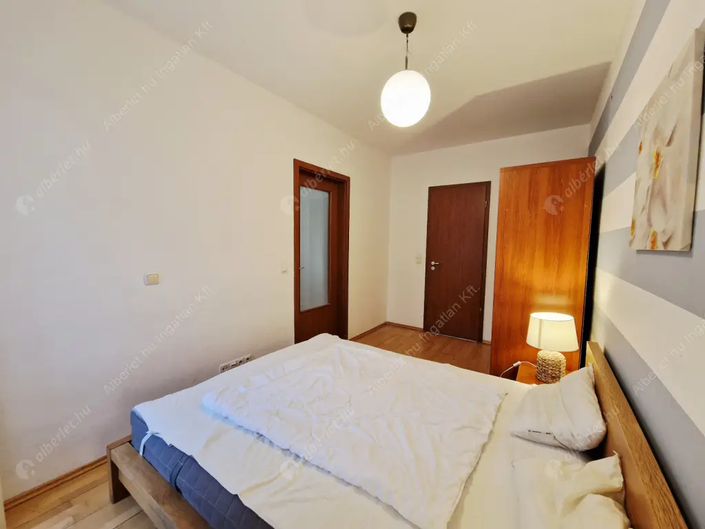 Kiadó albérlet 270000 Ft/hó áron: Budapest, VI. kerület  Lovag utca. Mérete: 50 nm, 1 szobás | Alberlet.hu - 6636993