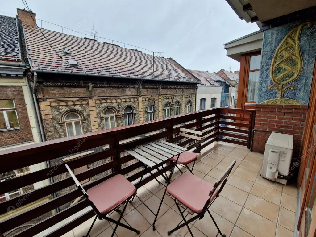 Kiadó albérlet 270000 Ft/hó áron: Budapest, VI. kerület  Lovag utca. Mérete: 50 nm, 1 szobás | Alberlet.hu - 6637006