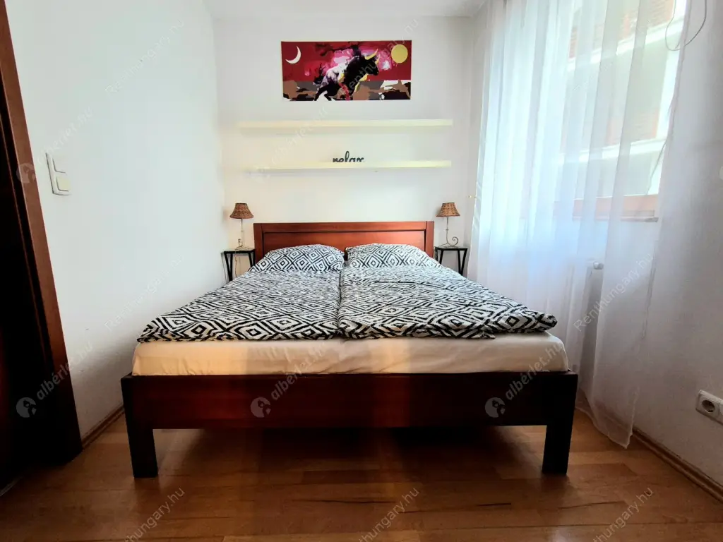 Kiadó albérlet 350000 Ft/hó áron: Budapest, VI. kerület  Lovag utca. Mérete: 51 nm, 2 szobás | Alberlet.hu - 6537780
