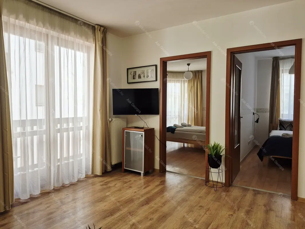 Kiadó albérlet 300000 Ft/hó áron: Budapest, VI. kerület  Lovag utca. Mérete: 57 nm, 2 szobás | Alberlet.hu - 6697131