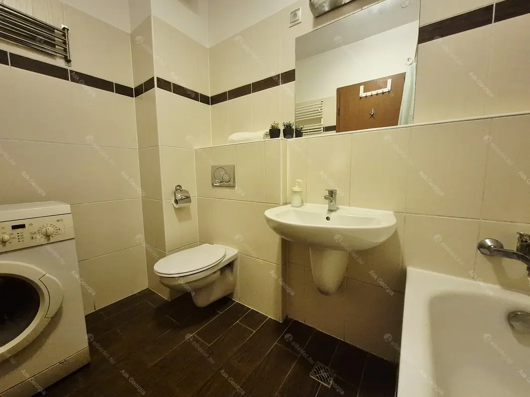 Kiadó albérlet 300000 Ft/hó áron: Budapest, VI. kerület  Lovag utca. Mérete: 57 nm, 2 szobás | Alberlet.hu - 6697133