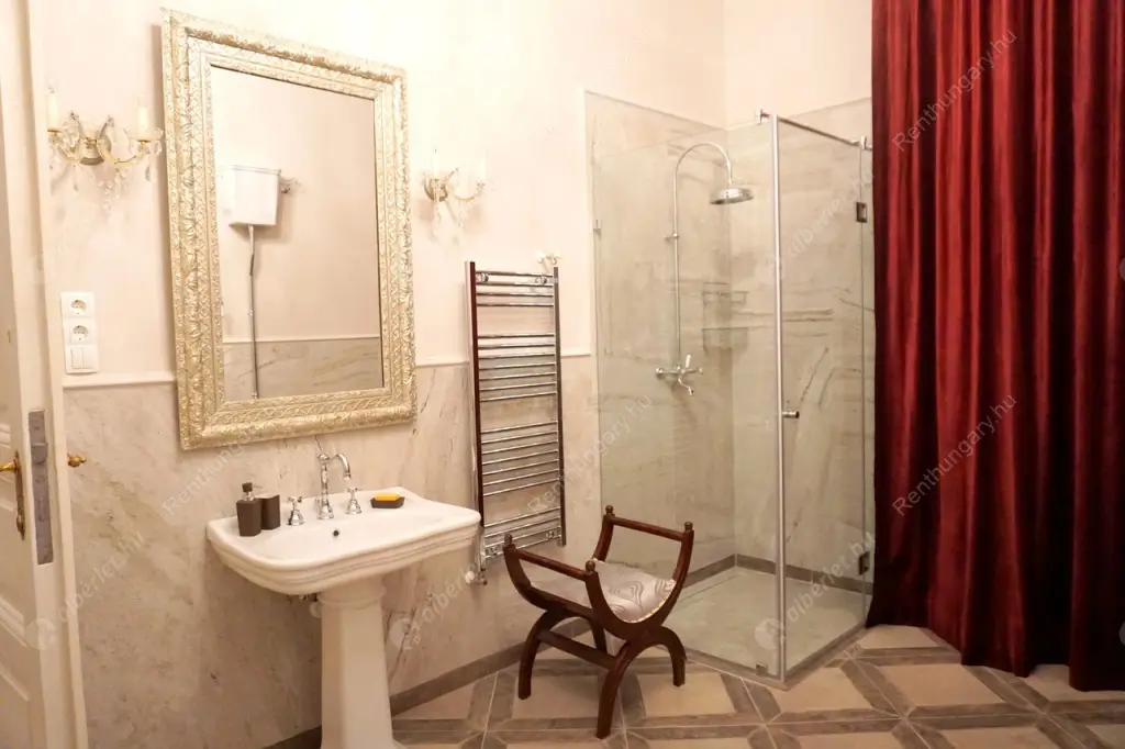 Kiadó albérlet 424000 Ft/hó áron: Budapest, VI. kerület  Mozsár utca. Mérete: 90 nm, 2 szobás | Alberlet.hu - 6555999