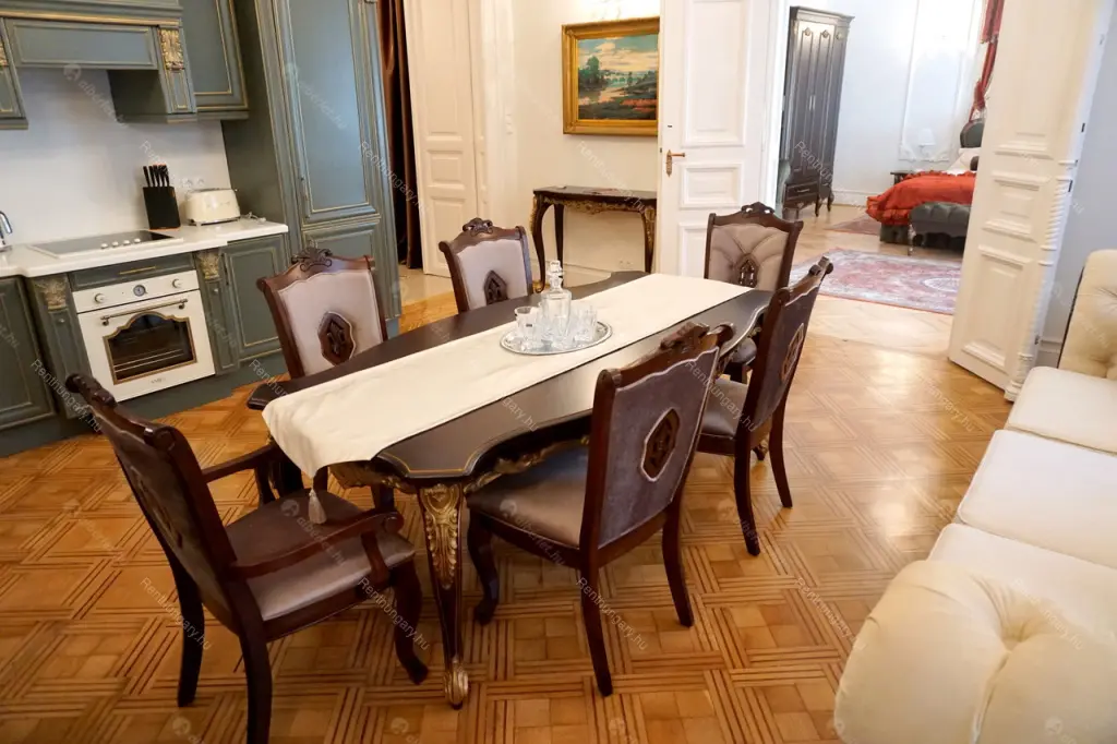 Kiadó albérlet 420000 Ft/hó áron: Budapest, VI. kerület  Mozsár utca. Mérete: 90 nm, 2 szobás | Alberlet.hu - 6693815