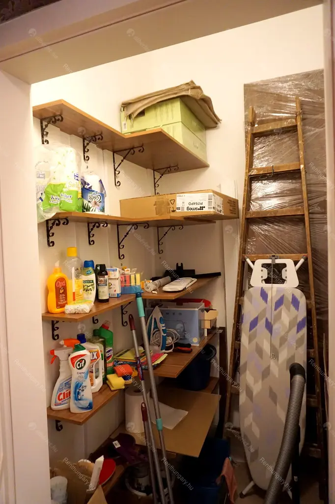 Kiadó albérlet 420000 Ft/hó áron: Budapest, VI. kerület  Mozsár utca. Mérete: 90 nm, 2 szobás | Alberlet.hu - 6693838