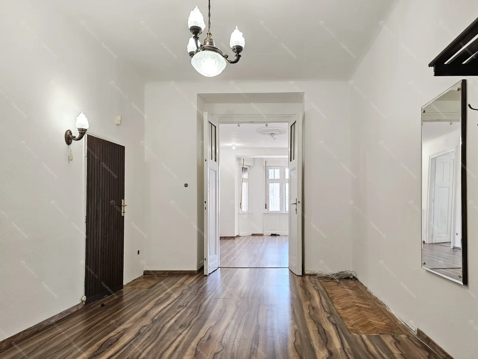 Kiadó albérlet 380000 Ft/hó áron: Budapest, VI. kerület  Nagymező utca. Mérete: 116 nm, 3 szobás | Alberlet.hu - 6686752