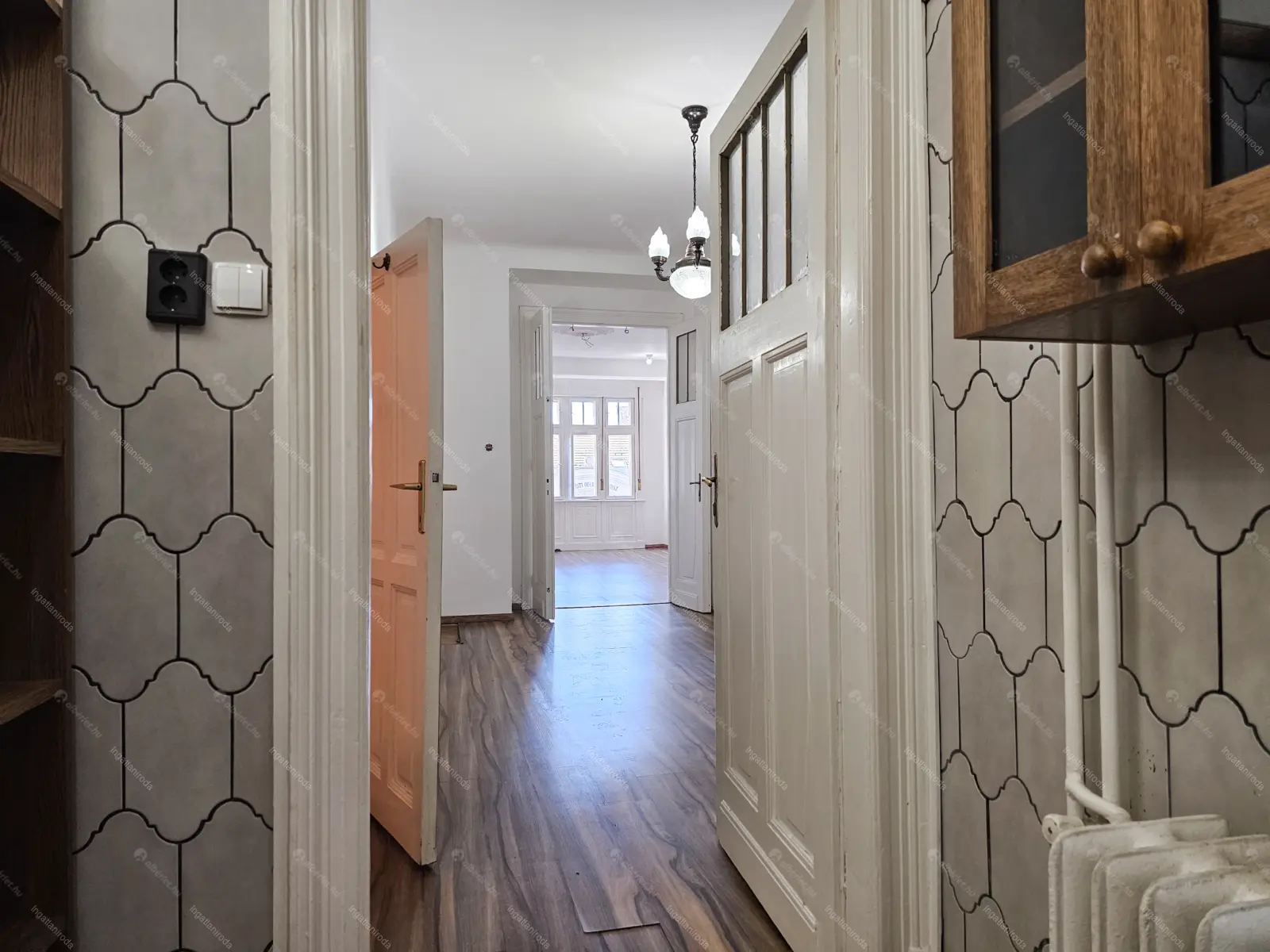 Kiadó albérlet 380000 Ft/hó áron: Budapest, VI. kerület  Nagymező utca. Mérete: 116 nm, 3 szobás | Alberlet.hu - 6686770