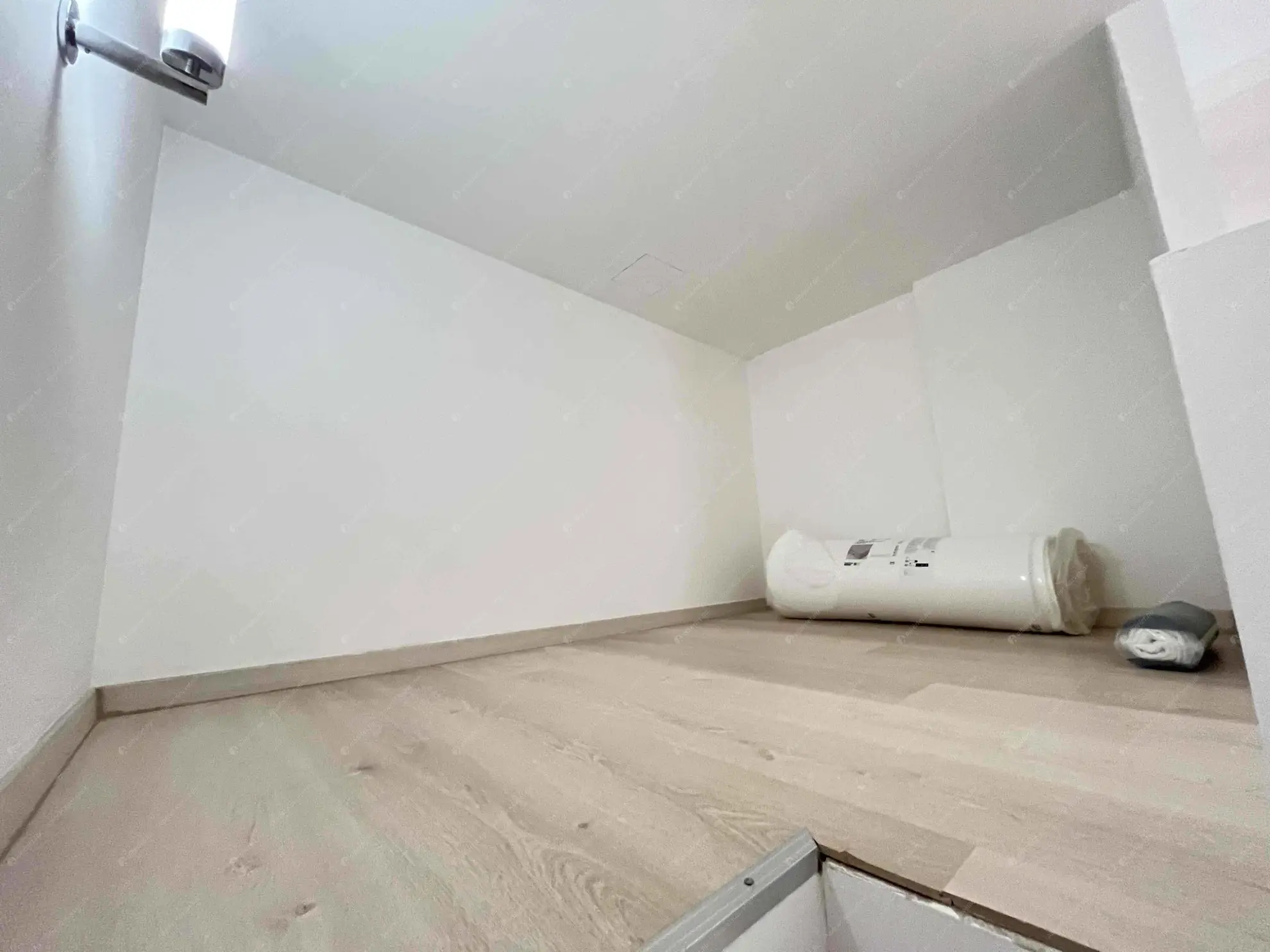 Kiadó albérlet 180000 Ft/hó áron: Budapest, VI. kerület  Nagymező utca. Mérete: 25 nm, 1 szobás | Alberlet.hu - 6609597