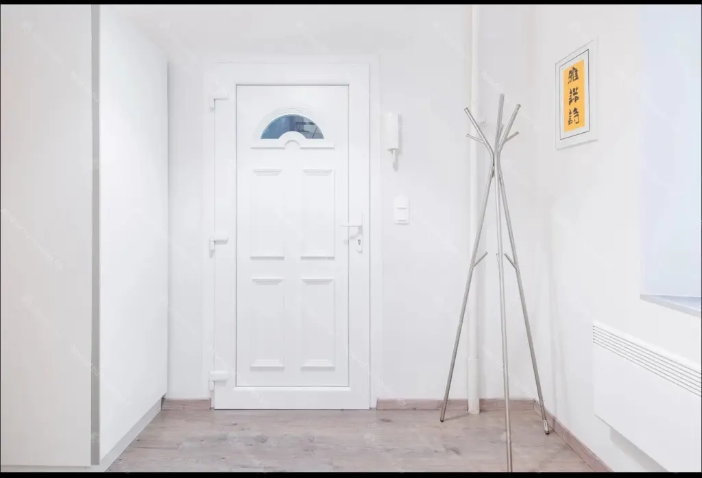 Kiadó albérlet 225000 Ft/hó áron: Budapest, VI. kerület  Nagymező utca. Mérete: 32 nm, 1 szobás | Alberlet.hu - 6706862