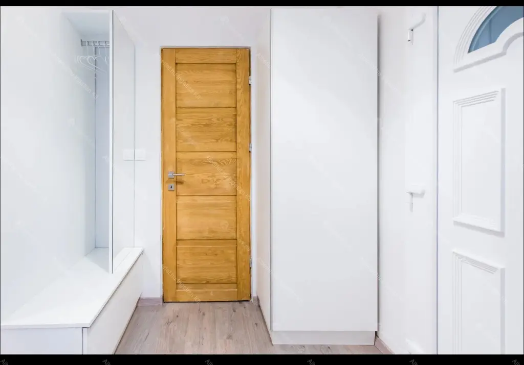 Kiadó albérlet 225000 Ft/hó áron: Budapest, VI. kerület  Nagymező utca. Mérete: 32 nm, 1 szobás | Alberlet.hu - 6706864