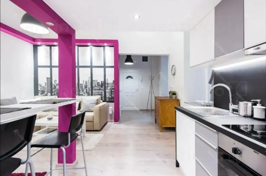 Kiadó albérlet 225000 Ft/hó áron: Budapest, VI. kerület  Nagymező utca. Mérete: 32 nm, 1 szobás | Alberlet.hu - 6707438