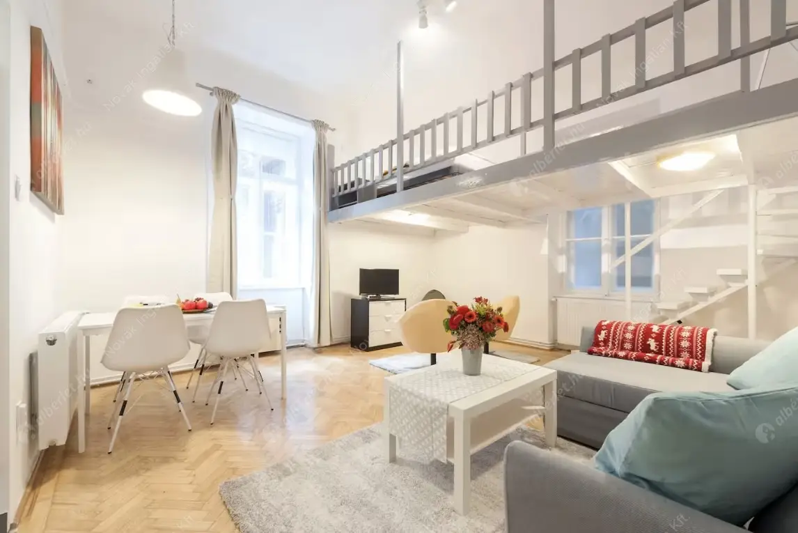 Kiadó albérlet 235000 Ft/hó áron: Budapest, VI. kerület  Nagymező utca. Mérete: 35 nm, 1 szobás | Alberlet.hu - 6622009