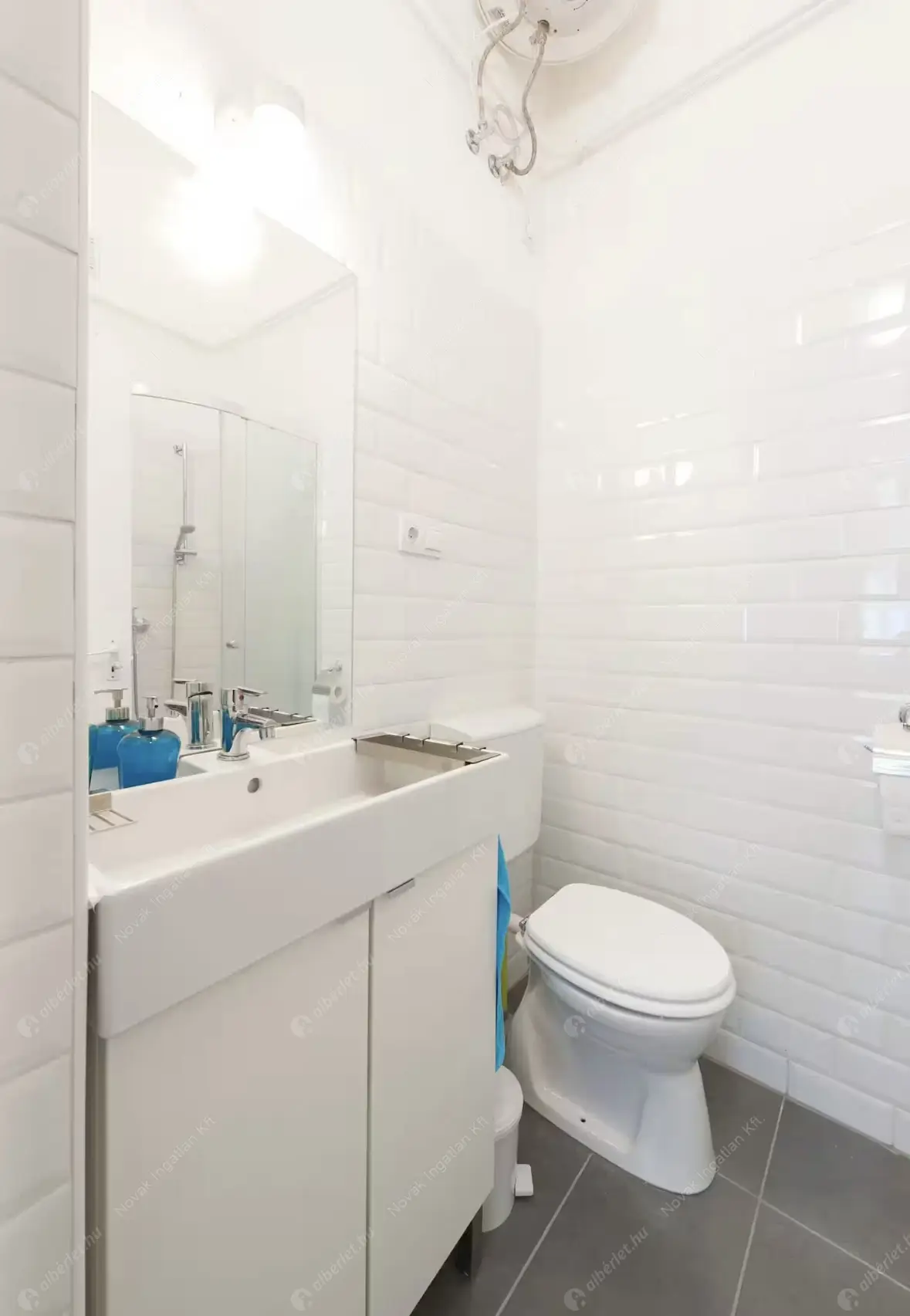 Kiadó albérlet 235000 Ft/hó áron: Budapest, VI. kerület  Nagymező utca. Mérete: 35 nm, 1 szobás | Alberlet.hu - 6622011