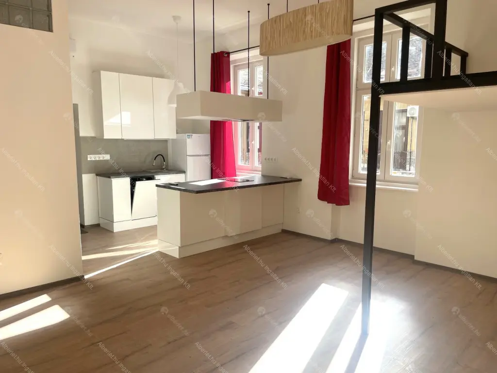 Kiadó albérlet 199000 Ft/hó áron: Budapest, VI. kerület  Nagymező utca. Mérete: 35 nm, 1 szobás | Alberlet.hu - 6661651