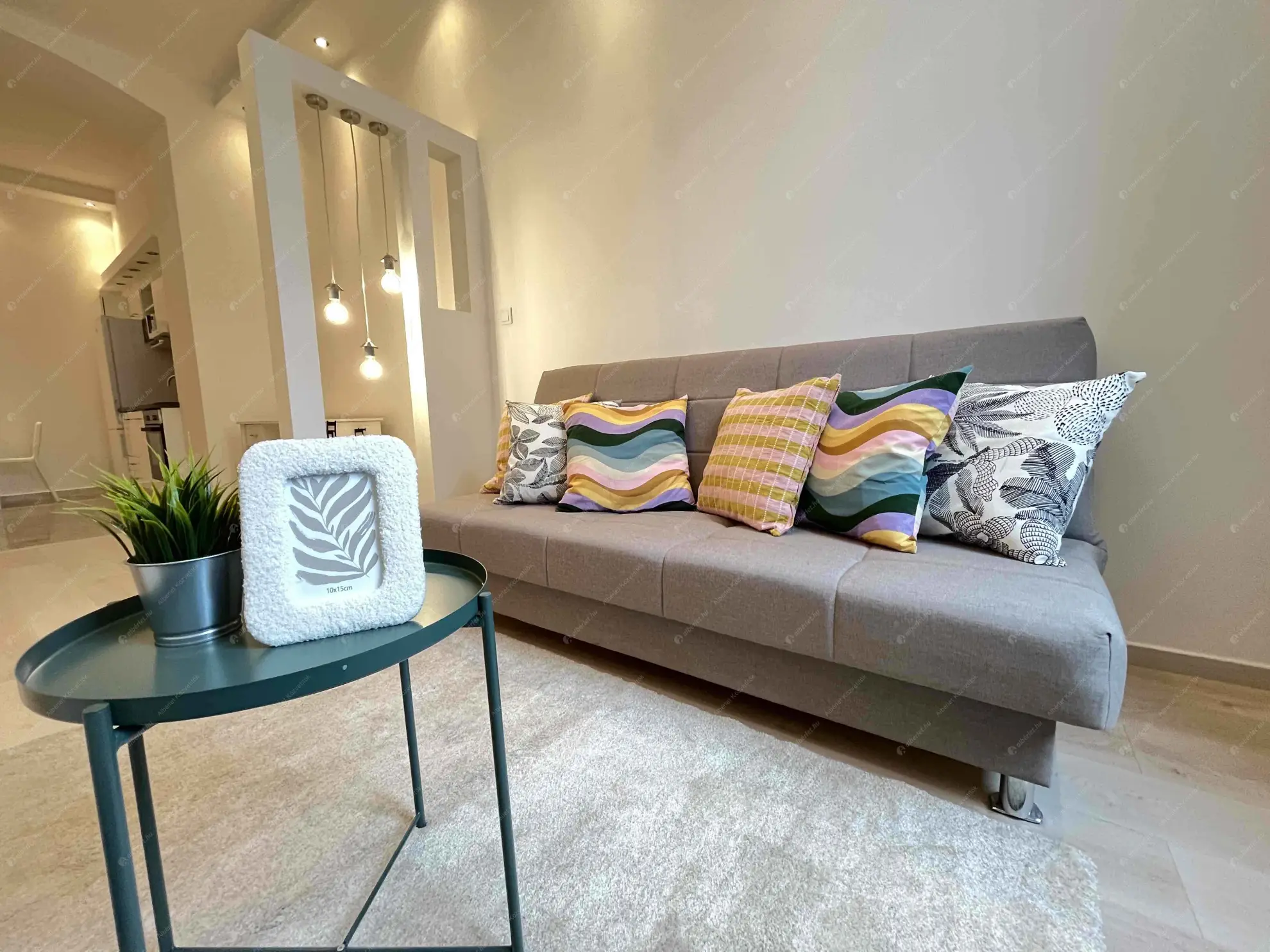 Kiadó albérlet 230000 Ft/hó áron: Budapest, VI. kerület  Nagymező utca. Mérete: 40 nm, 2 szobás | Alberlet.hu - 6609578