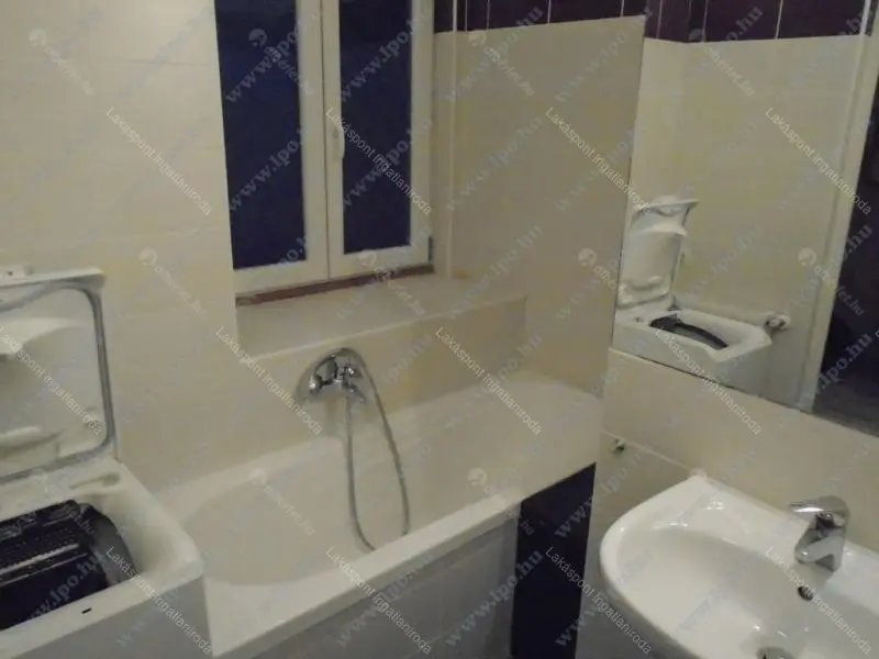 Kiadó albérlet 200000 Ft/hó áron: Budapest, VI. kerület  Nagymező utca. Mérete: 50 nm, 2 szobás | Alberlet.hu - 6640496