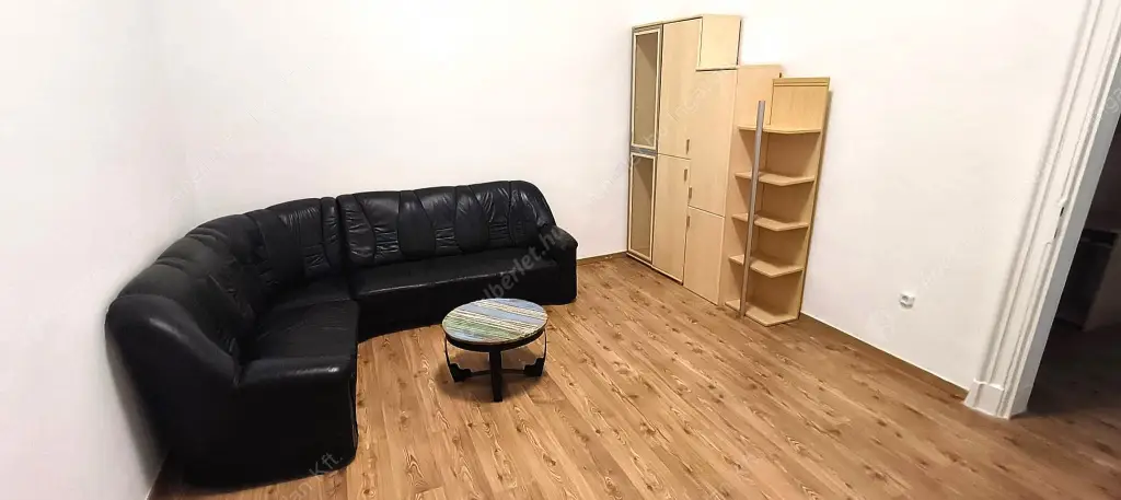 Kiadó albérlet 320000 Ft/hó áron: Budapest, VI. kerület  Nagymező utca. Mérete: 54 nm, 2 szobás | Alberlet.hu - 6614206