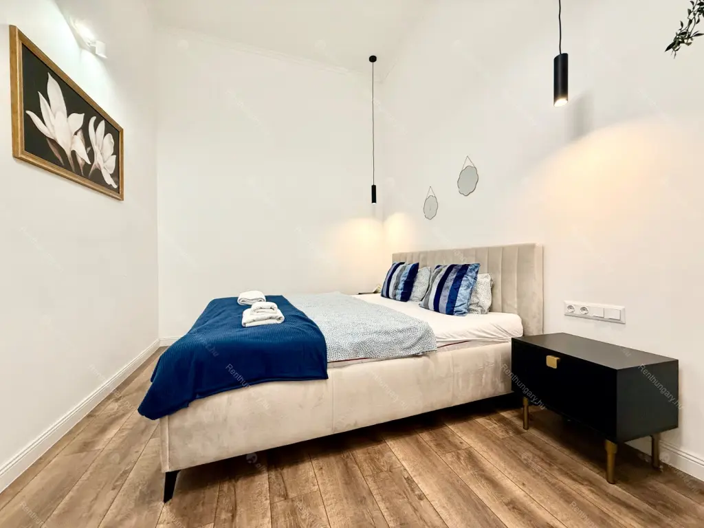 Kiadó albérlet 380000 Ft/hó áron: Budapest, VI. kerület  Nagymező utca. Mérete: 64 nm, 3 szobás | Alberlet.hu - 6707722