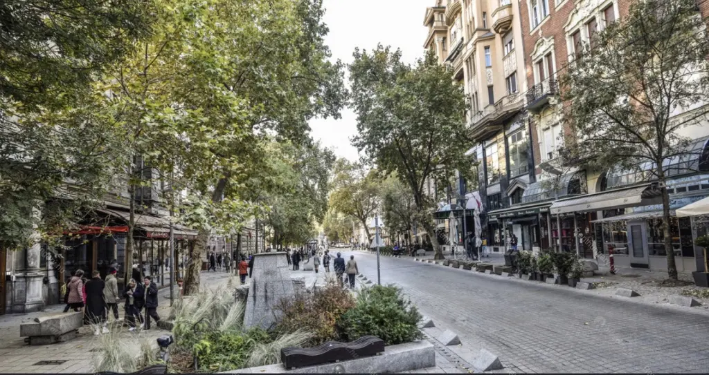 Kiadó albérlet 380000 Ft/hó áron: Budapest, VI. kerület  Nagymező utca. Mérete: 64 nm, 3 szobás | Alberlet.hu - 6707735