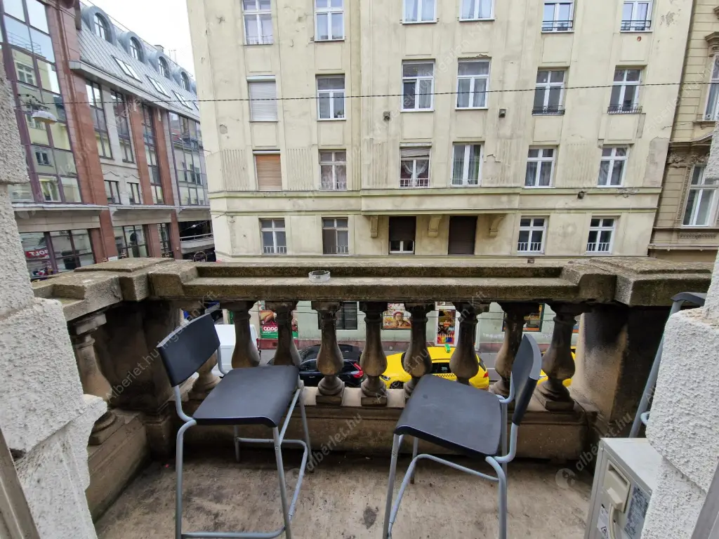 Kiadó albérlet 300000 Ft/hó áron: Budapest, VI. kerület  Nagymező utca. Mérete: 67 nm, 3 szobás | Alberlet.hu - 6604530