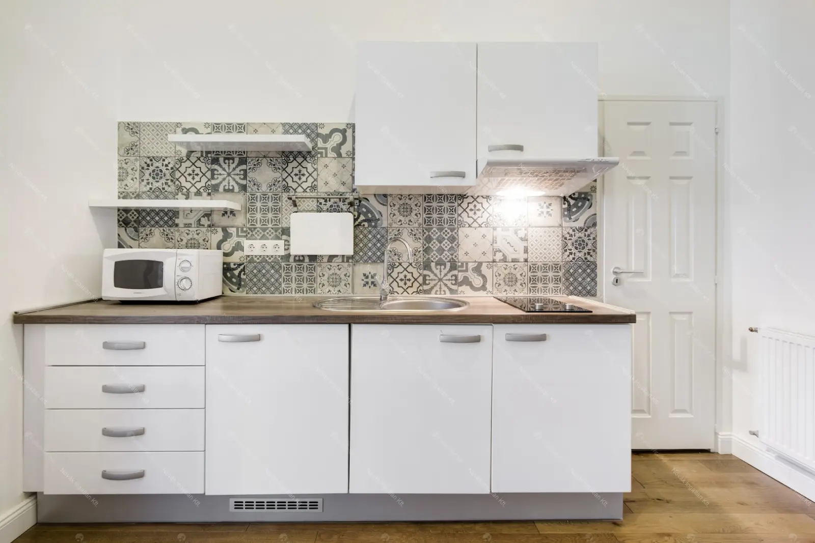 Kiadó albérlet 350000 Ft/hó áron: Budapest, VI. kerület  Nagymező utca. Mérete: 78 nm, 3 szobás | Alberlet.hu - 6693181