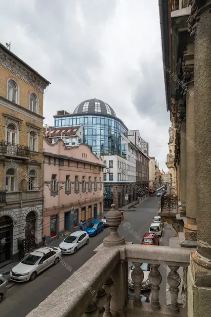 Kiadó albérlet 350000 Ft/hó áron: Budapest, VI. kerület  Nagymező utca. Mérete: 78 nm, 3 szobás | Alberlet.hu - 6693191