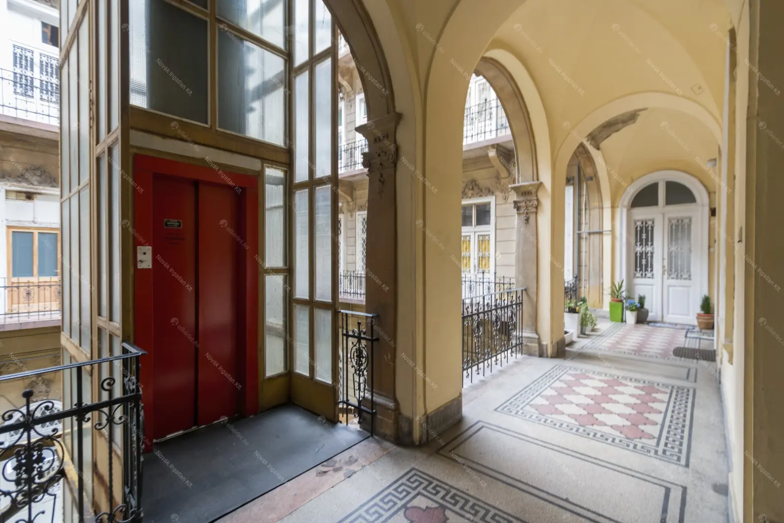 Kiadó albérlet 350000 Ft/hó áron: Budapest, VI. kerület  Nagymező utca. Mérete: 78 nm, 3 szobás | Alberlet.hu - 6693195