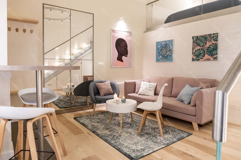 Kiadó albérlet 300000 Ft/hó áron: Budapest, VI. kerület  Ó utca. Mérete: 35 nm, 1 szobás | Alberlet.hu - 6668927