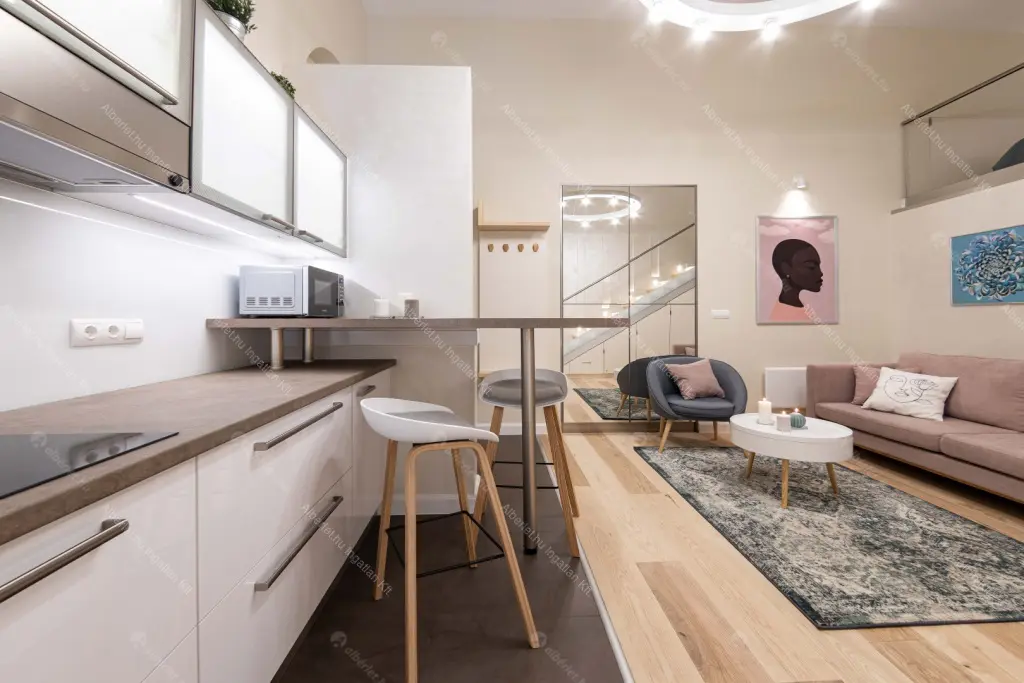 Kiadó albérlet 270000 Ft/hó áron: Budapest, VI. kerület  Ó utca. Mérete: 35 nm, 1 szobás | Alberlet.hu - 6700564