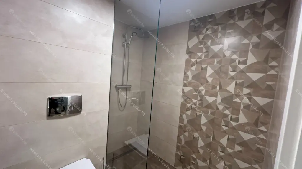 Kiadó albérlet 270000 Ft/hó áron: Budapest, VI. kerület  Ó utca. Mérete: 35 nm, 1 szobás | Alberlet.hu - 6700566