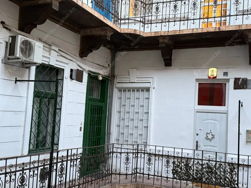 Kiadó albérlet 220000 Ft/hó áron: Budapest, VI. kerület  Ó utca. Mérete: 39 nm, 2 szobás | Alberlet.hu - 6569040