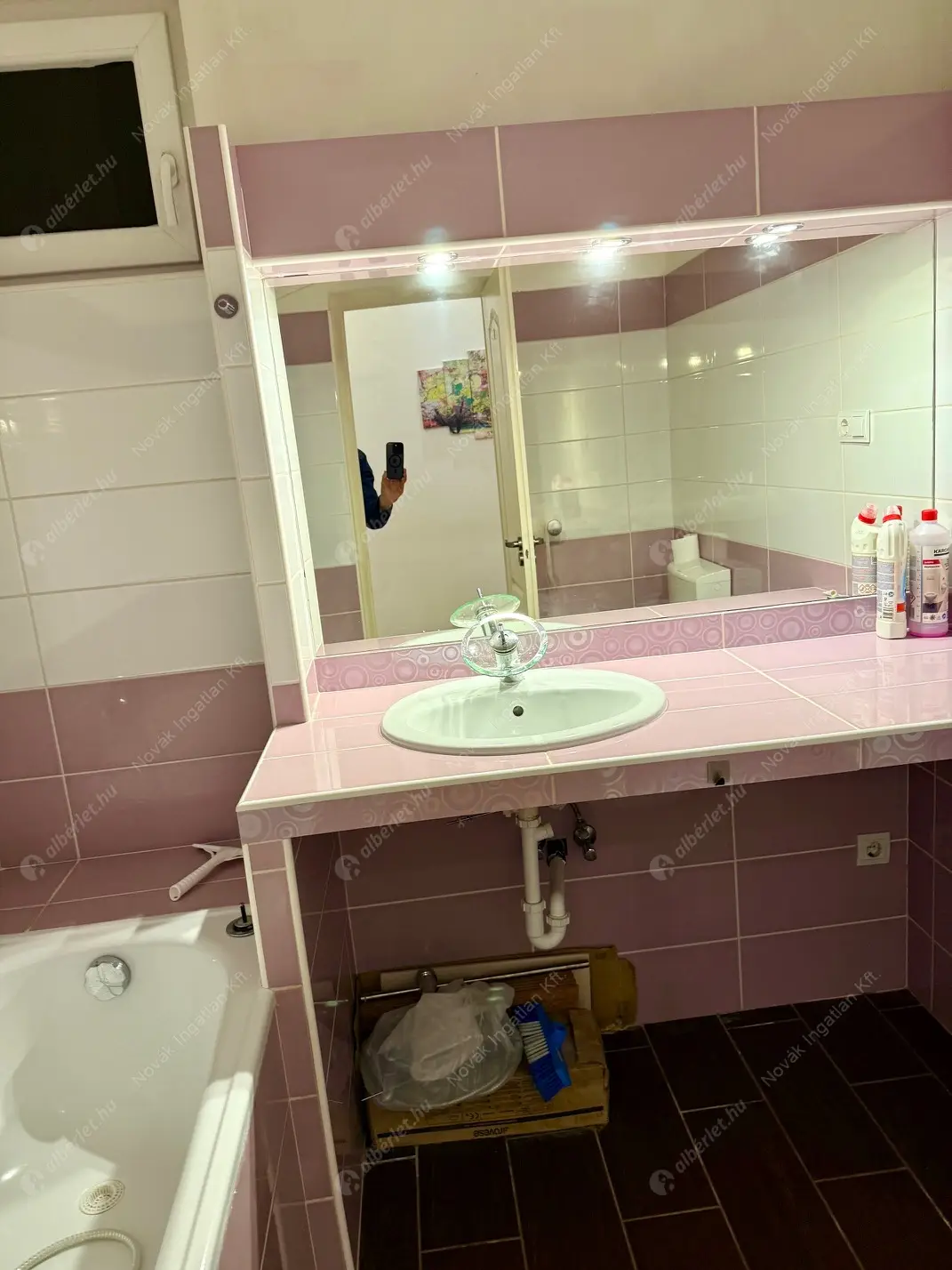 Kiadó albérlet 220000 Ft/hó áron: Budapest, VI. kerület  Ó utca. Mérete: 39 nm, 1 szobás | Alberlet.hu - 6580070