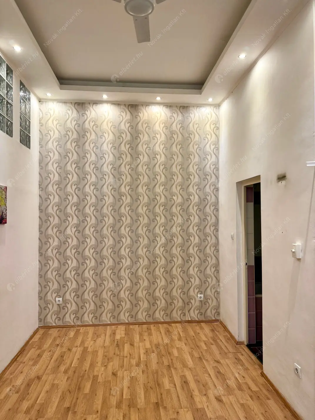 Kiadó albérlet 220000 Ft/hó áron: Budapest, VI. kerület  Ó utca. Mérete: 39 nm, 1 szobás | Alberlet.hu - 6580071