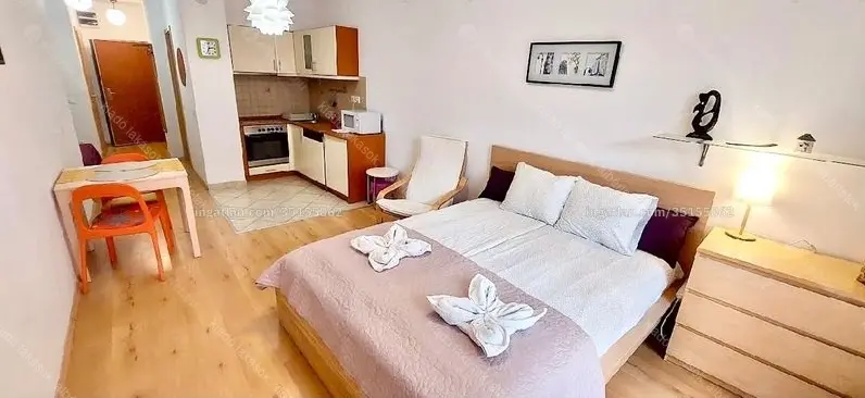 Kiadó albérlet 250000 Ft/hó áron: Budapest, VI. kerület  Ó utca. Mérete: 40 nm, 1 szobás | Alberlet.hu - 6644088