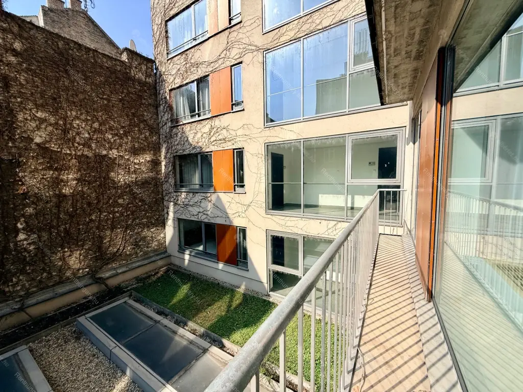 Kiadó albérlet 250000 Ft/hó áron: Budapest, VI. kerület  Ó utca. Mérete: 43 nm, 2 szobás | Alberlet.hu - 6699294