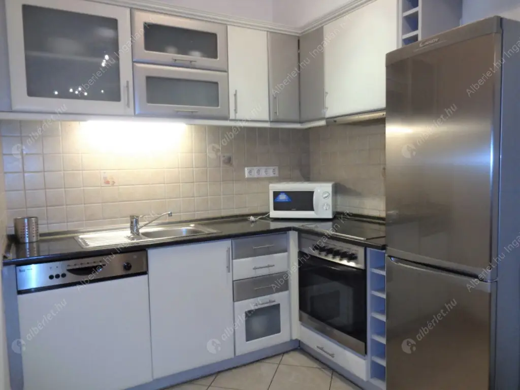 Kiadó albérlet 260000 Ft/hó áron: Budapest, VI. kerület  Ó utca. Mérete: 48 nm, 2 szobás | Alberlet.hu - 6604386